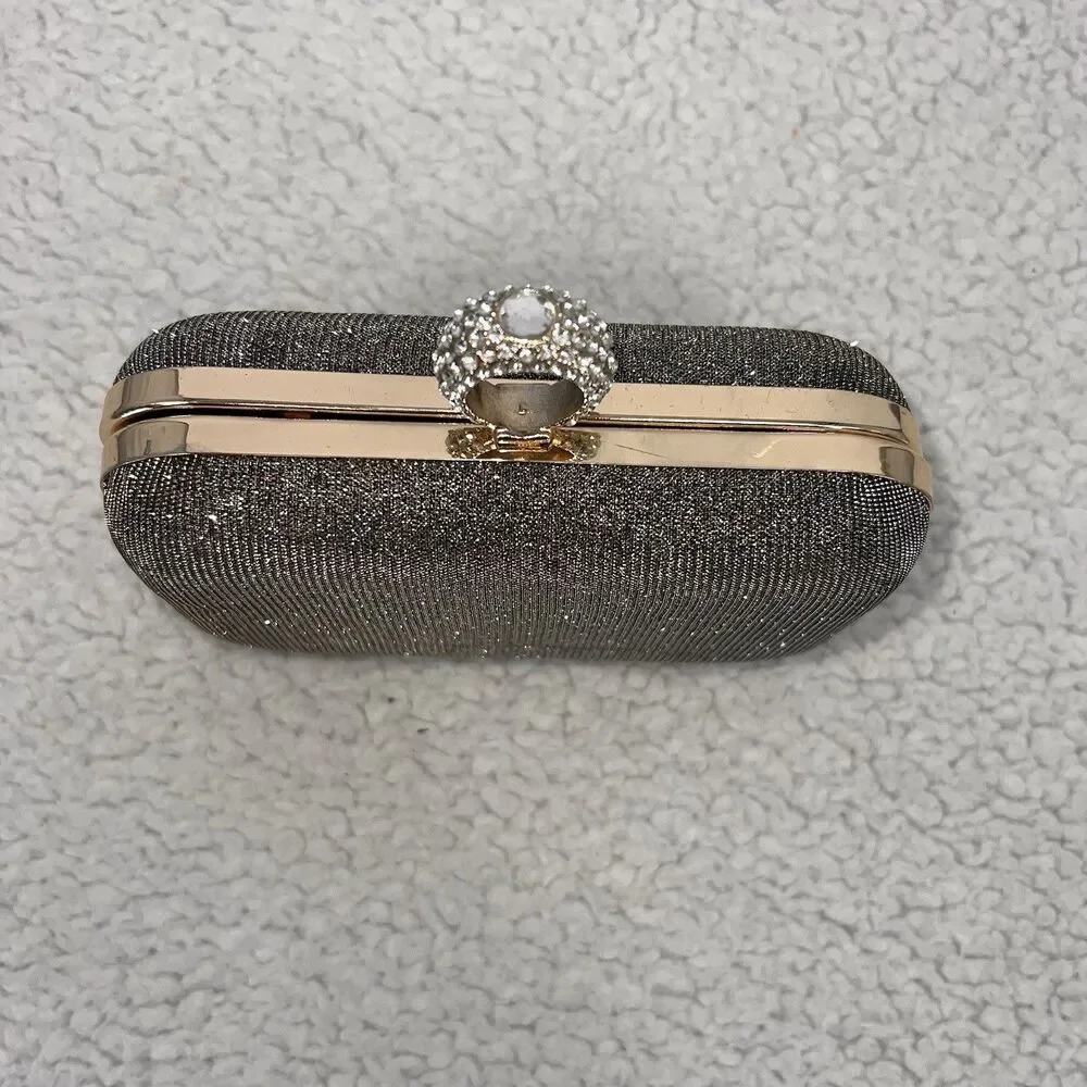 Clutch w/Rhinestone Ring Holder Silver NO STRAP Holiday/Bride Glam Party READ